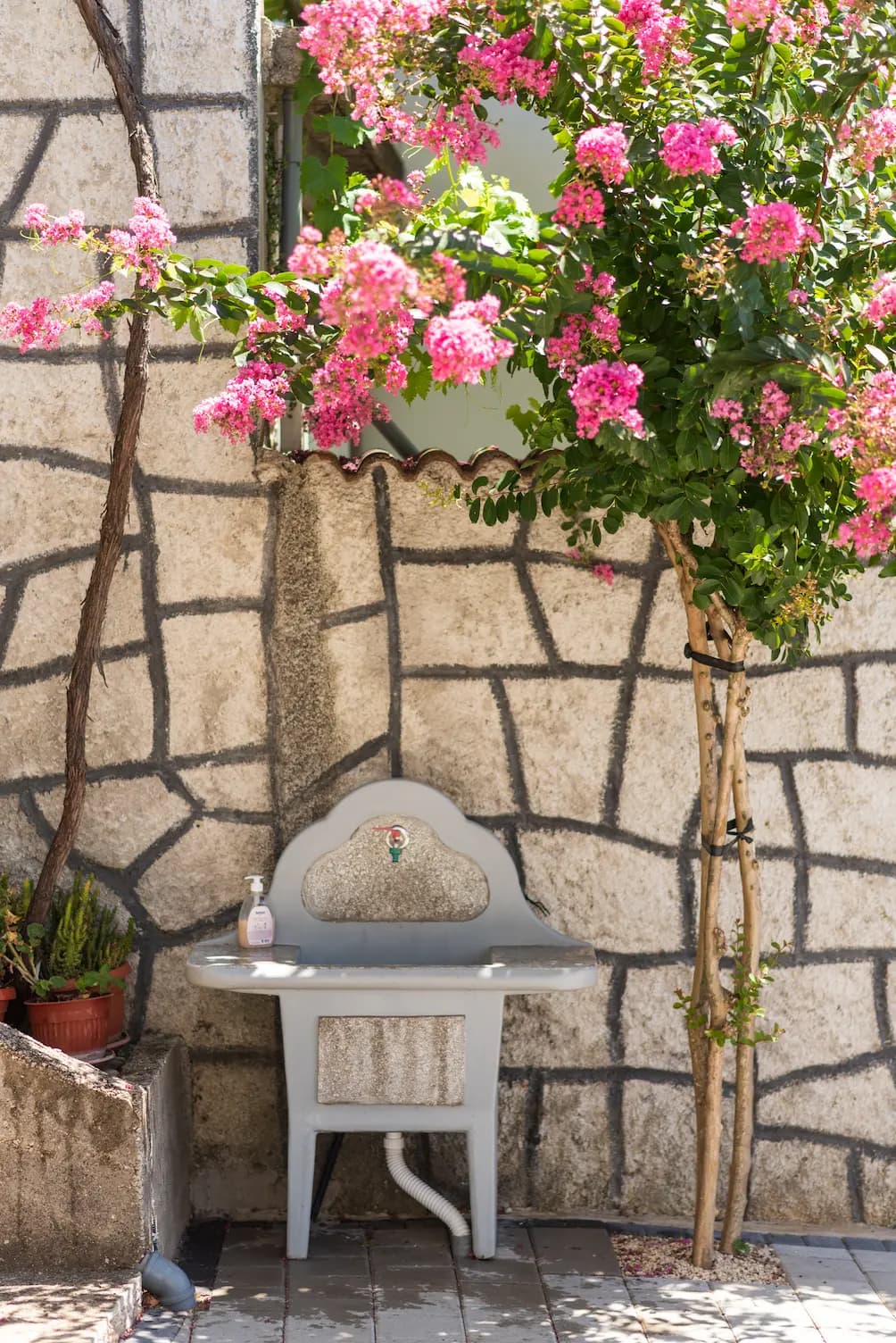 Exterior View Outdoor Sink